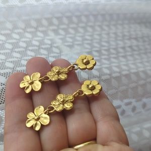 EXPRESS DANGLE 3-TIER FLOWER EARRINGS
